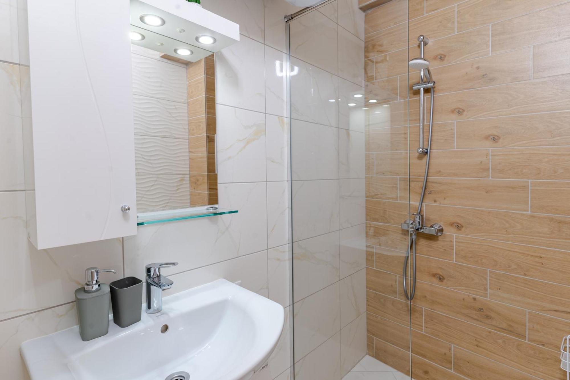 Mirela Guest Apartment Veliko Tarnovo Kültér fotó